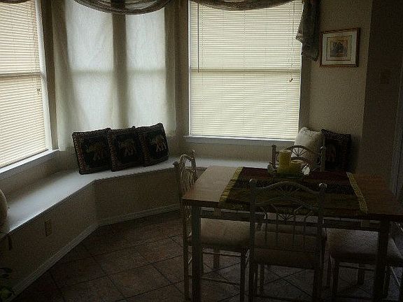 kitchen seat window