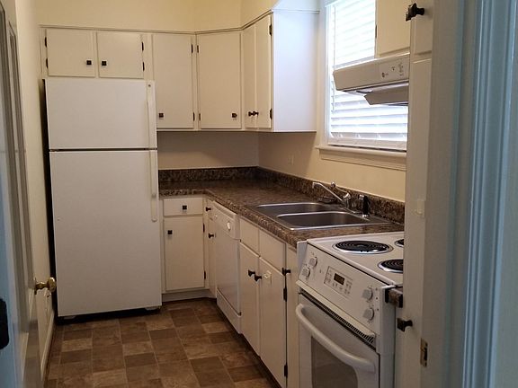 5th image of 2940 Rivermont Ave APT 3