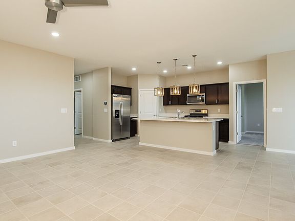 4th image of 6859 W Parkway Dr