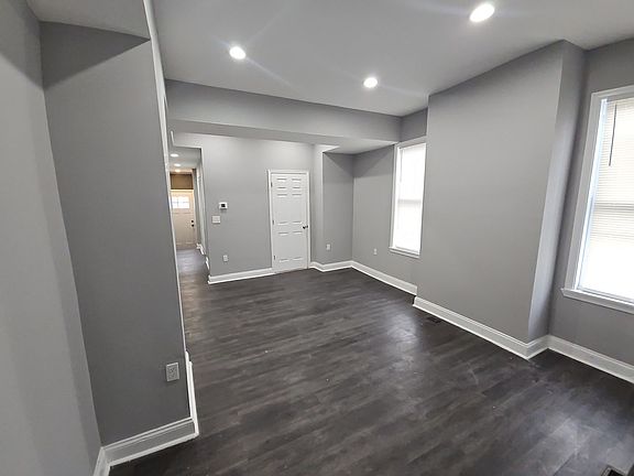 3rd image of 1246 Cleveland St