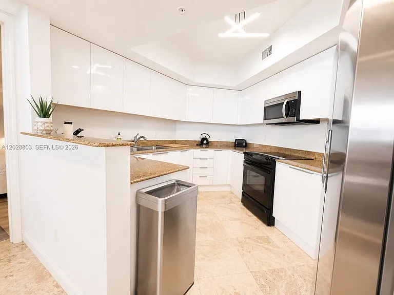 16699 Collins Ave #2301 — Photo 9
