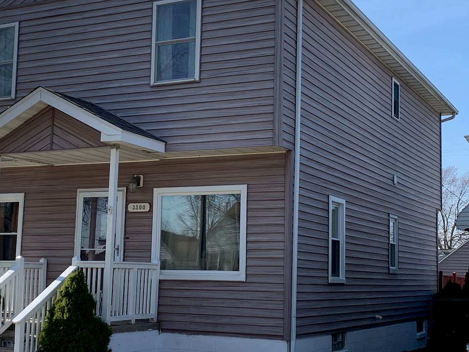 2nd image of 3300 Charles St