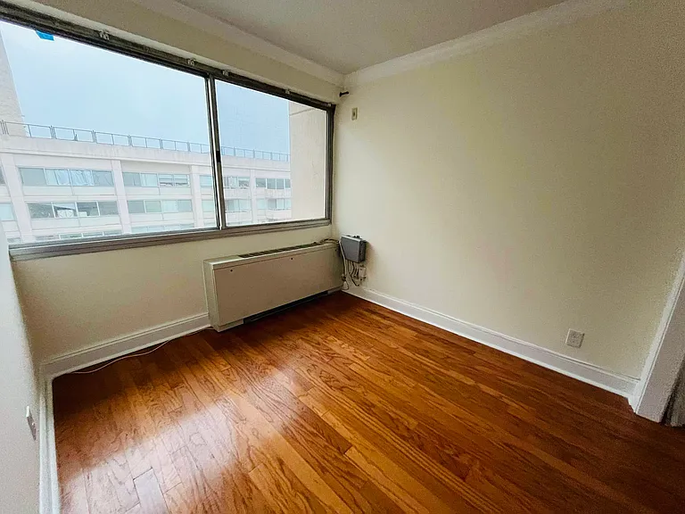 5500 Friendship Blvd #2415N — Photo 6