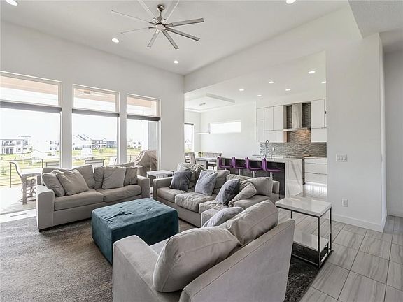 5th image of 1809 Serenity Cir