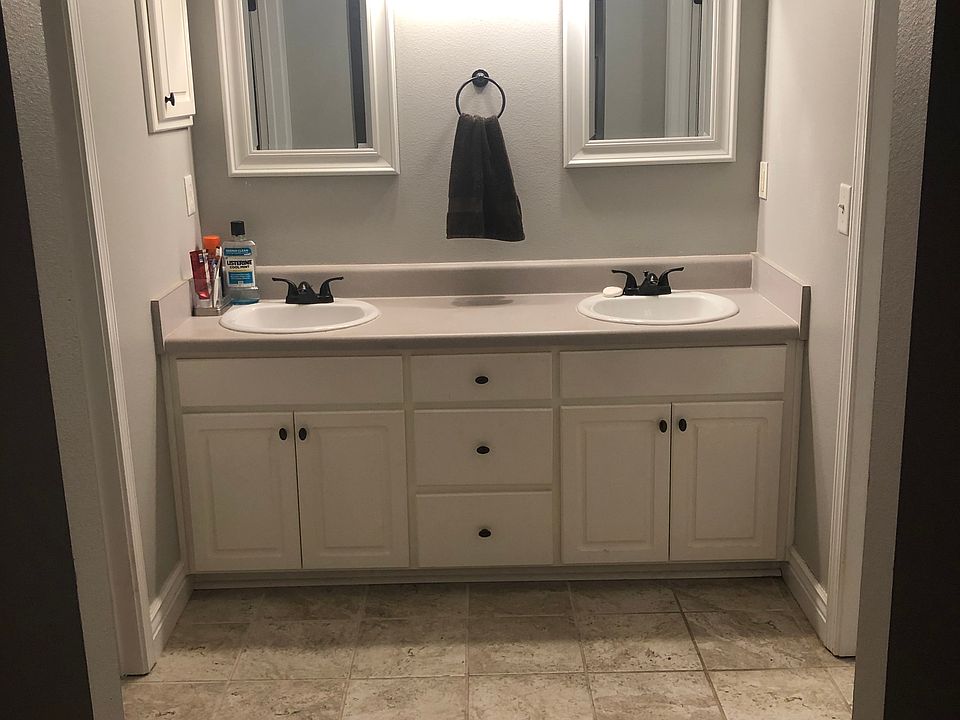 1st image of 9756 Parker Lake Cir