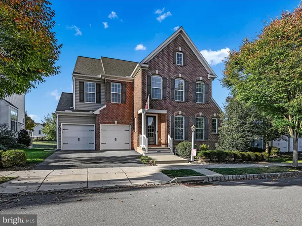 1318 Hammock Way, Lancaster, PA 17601