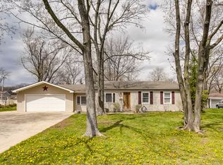 2946 Forest Glen Pkwy, Woodridge, IL