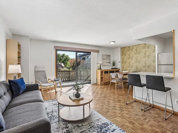 410 Groveland Ave APT 305, Minneapolis, MN 55403