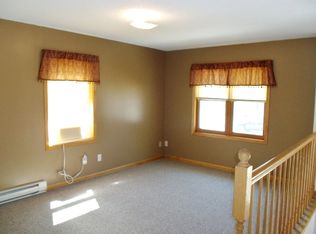 1320 W Commercial St, Appleton, WI 54914