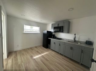 4035 Fairfield Ave S #2, Saint Petersburg, FL 33711