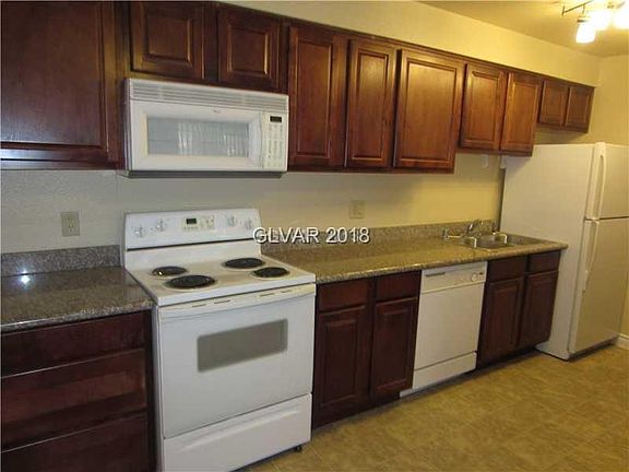 3rd image of 4460 Sandy River Dr Unit 52