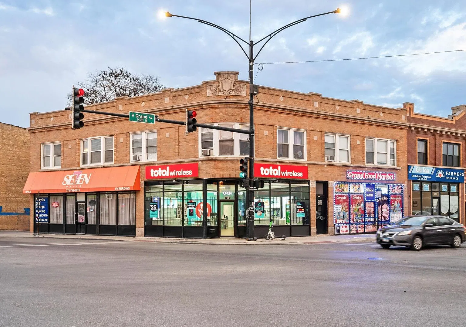 2 bed, 1.0 bath, $1,650 — Photo 1