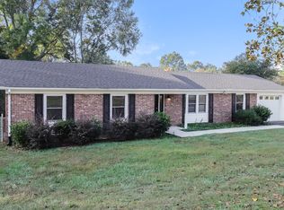 5874 Millstone Ln, Pfafftown, NC 27040