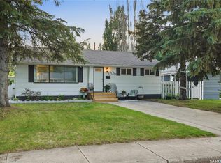 1706 Ewart AVENUE, Saskatoon, SK S7H 2L2