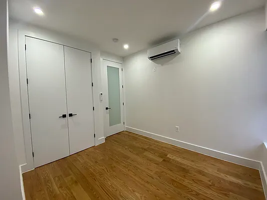 Rented by Suzuki Capital LLC | media 9