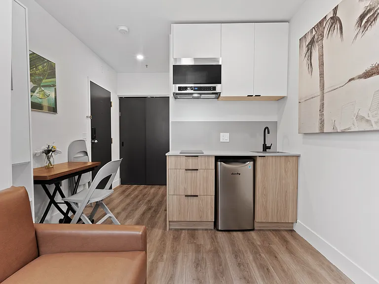 455 Abbott St — Photo 14