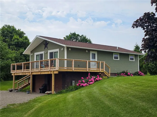 9199 Big Tree Rd, Hemlock, NY 14466