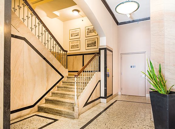 3rd image of 523 S Plymouth Ct APT 205