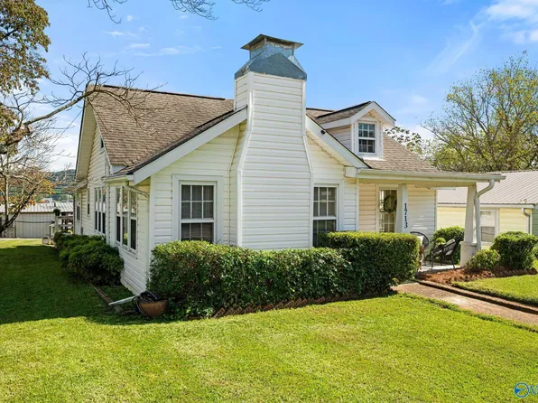 1713 Obrig Ave, Guntersville, AL 35976