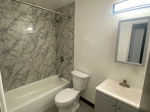5th image of 4009 S Schenley Ave #4