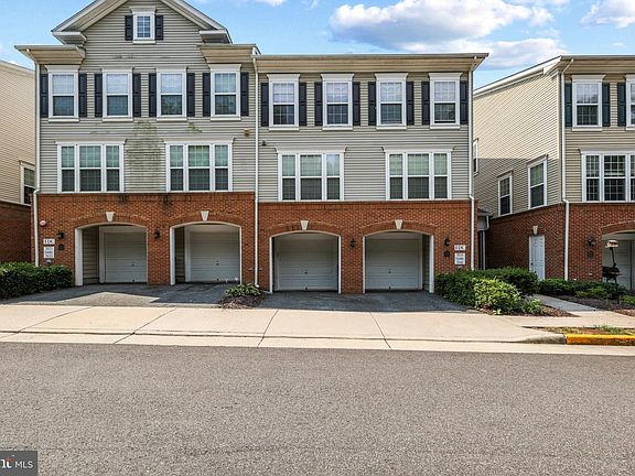 2nd image of 7035 Huntley Run Pl #109