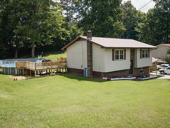 2nd image of 523 Forest Hills Dr