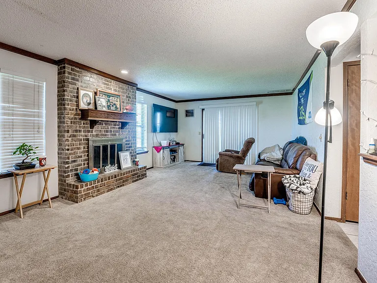 9907 Mashburn Blvd — Photo 12