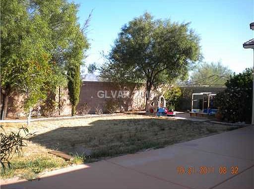 2nd image of 1614 Lynette Ln