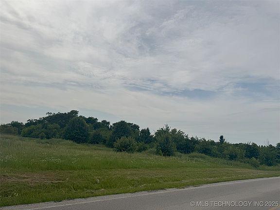 4th image of 18034 S Peoria Ave