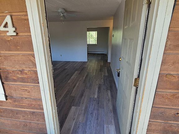 3rd image of 920 Iowa Ave APT 4