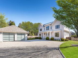 121 Hand Ln, Amagansett, NY 11930