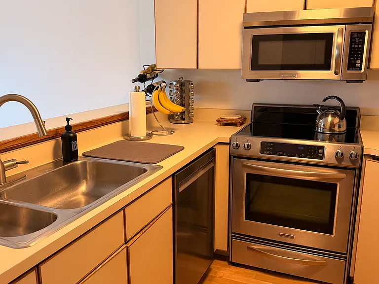 601 Van Ness Ave #827 — Photo 11