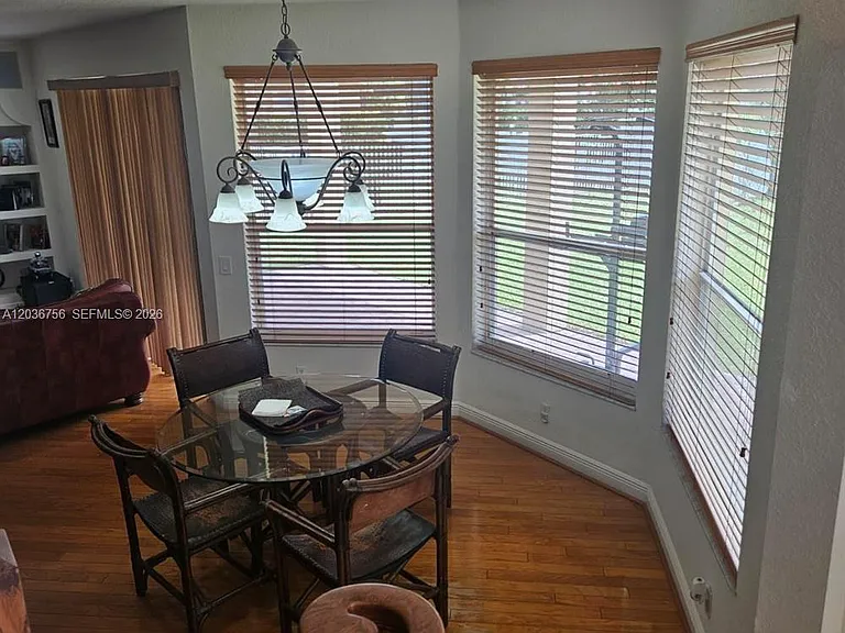 13382 Lakepointe Cir — Photo 15