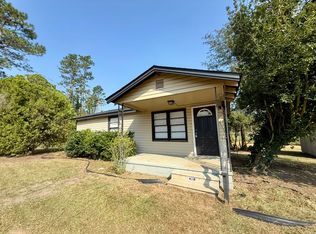 114 Benny Rd, Lyons, GA 30436