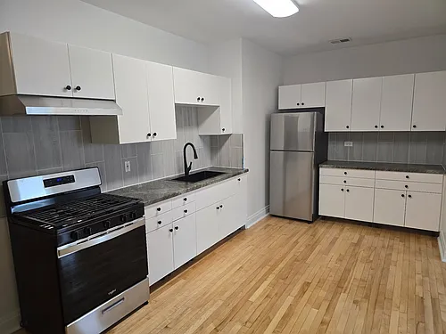 2896 S Archer Ave #202 Photo 1 2896 S Archer Ave #202 Photo 1