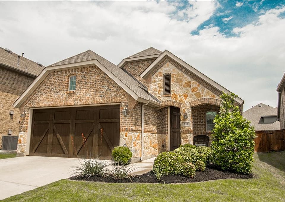 1st image of 930 Kirby Dr