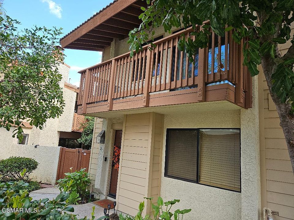1st image of 5760 Owensmouth Ave Unit 15