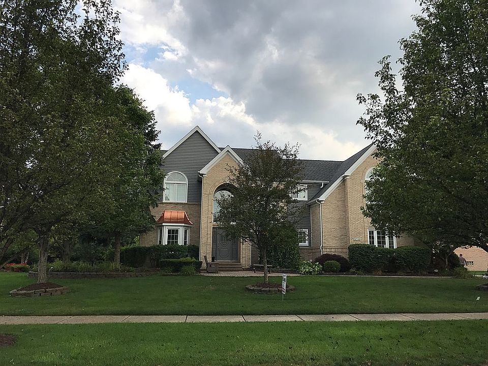 1st image of 47933 Wadebridge Dr