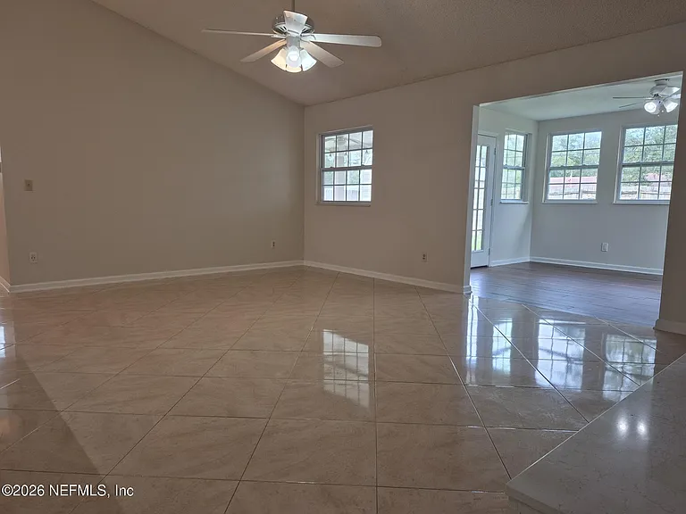 4519 Austrian Ct — Photo 17