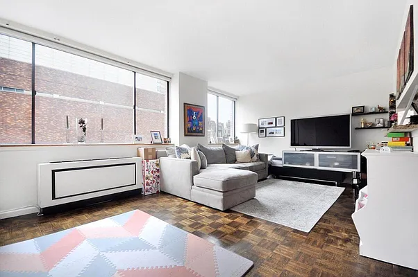 Rented by Owner | media 10