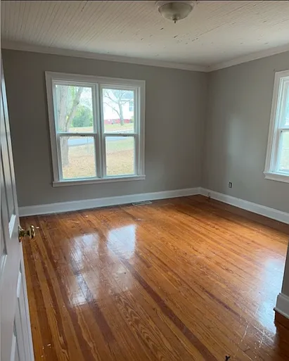 202 Hooper Ave SE — Photo 16