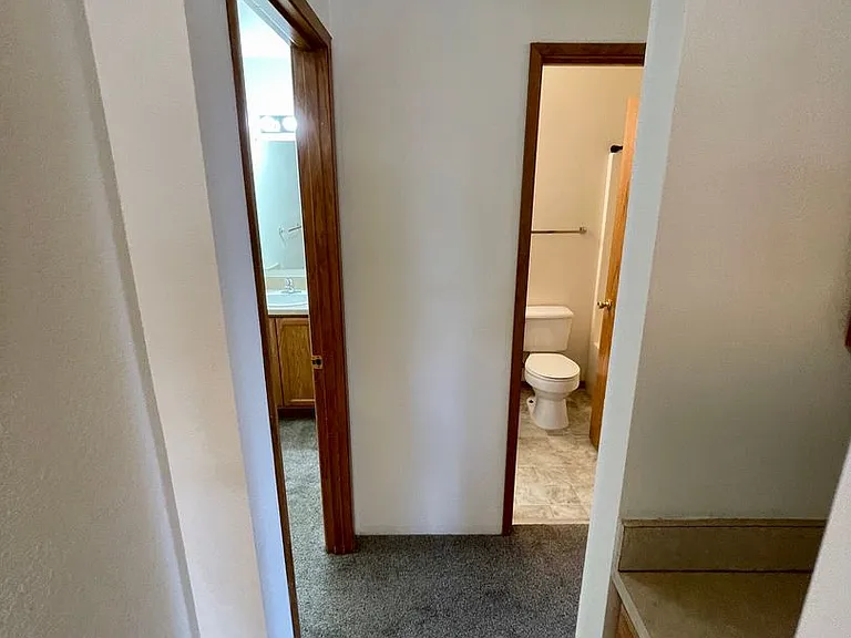5631 N Hills Dr — Photo 13