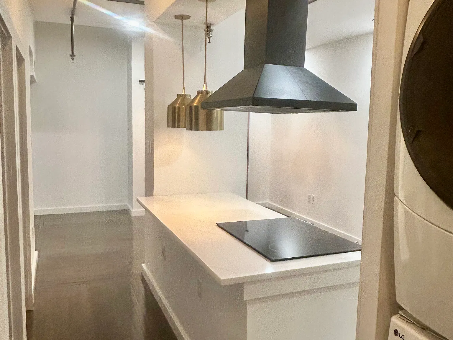 2 bed, 1207 sqft, $2,400 — Photo 3