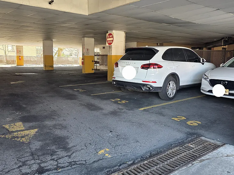 10 Palisade Ave #2C — Photo 12