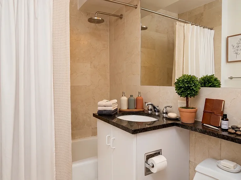 227 Mulberry St #4A — Photo 3