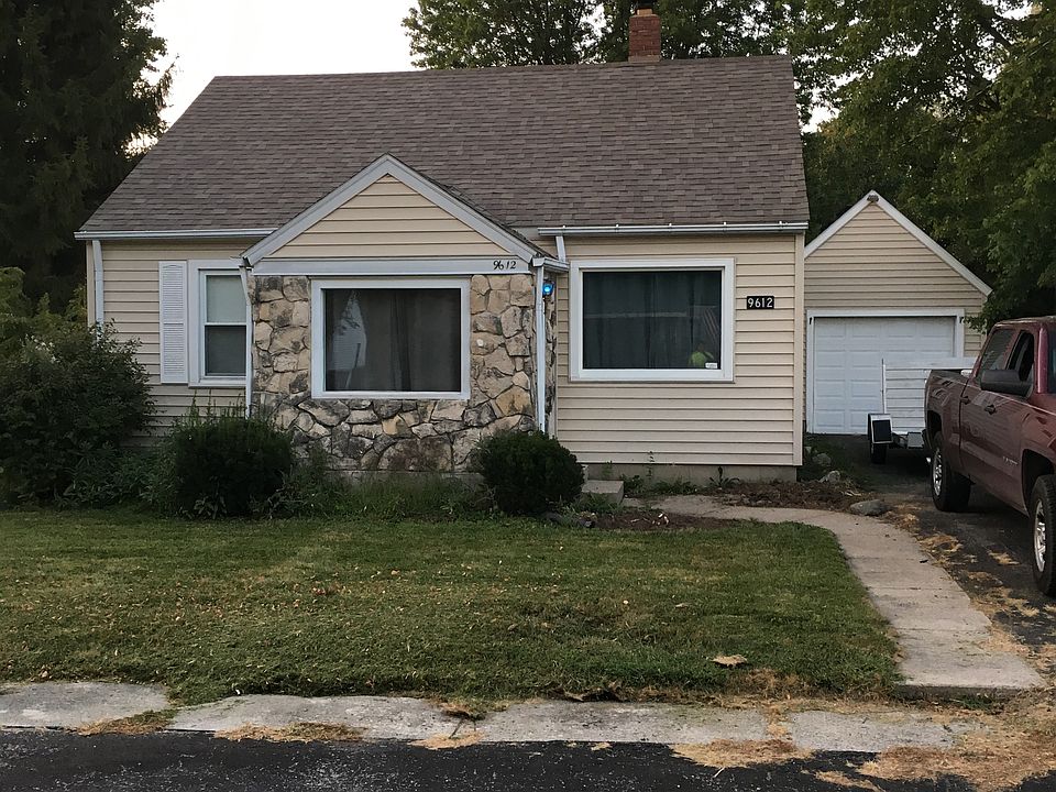 1st image of 9612 E Muncie St