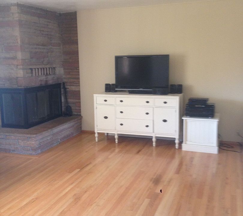 1st image of 1199 Stanley Ave