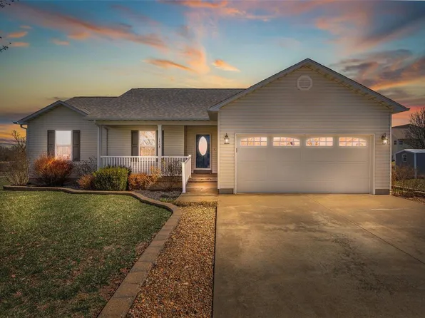 1508 Fox Den, Farmington, MO 63640