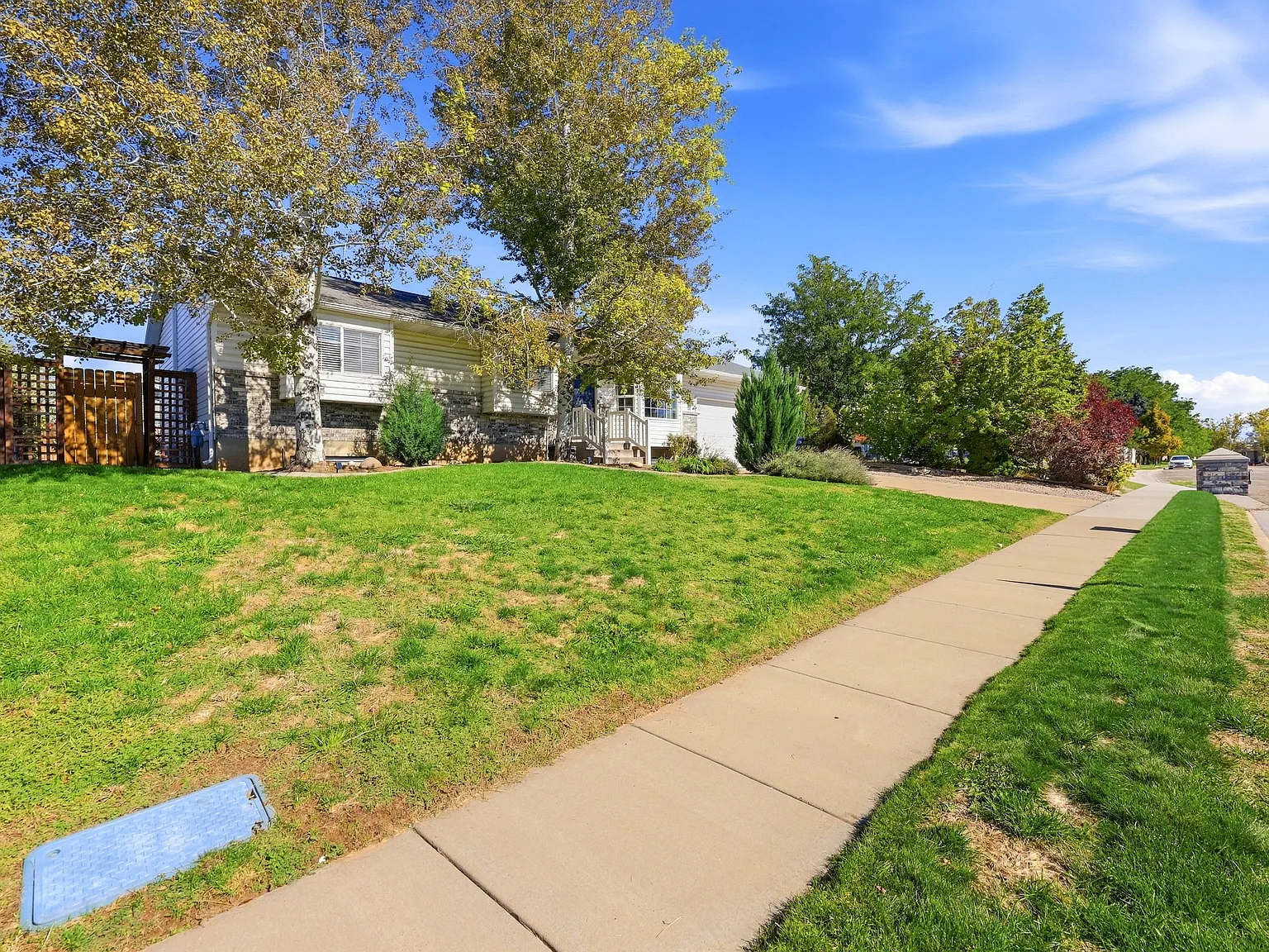 5 bed, 2116 sqft, $2,450 — Photo 4