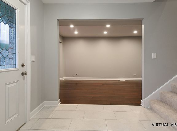 5th image of 7S455 Creek Dr